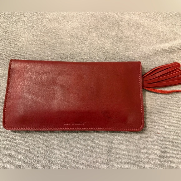 Lisa Leonard Genuine Leather Wallet with Zipper Tassel & 22 Card Slots, Red NWOT - Picture 14 of 15